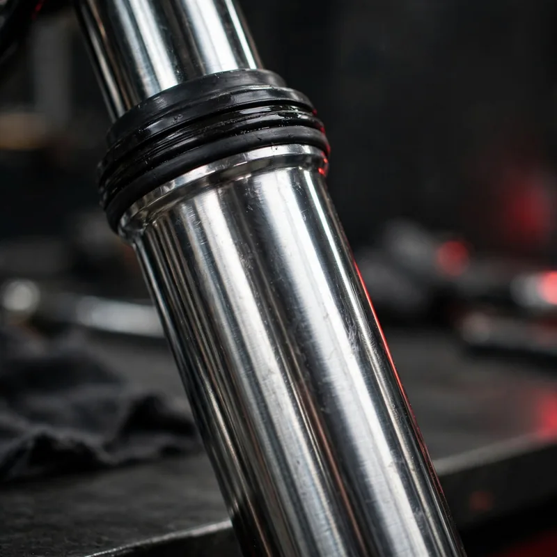 No oil on forks or shocks